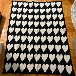 Happy Habitat By Karrie Dean Italic Hearts Monochrome Knit Throw Blanket